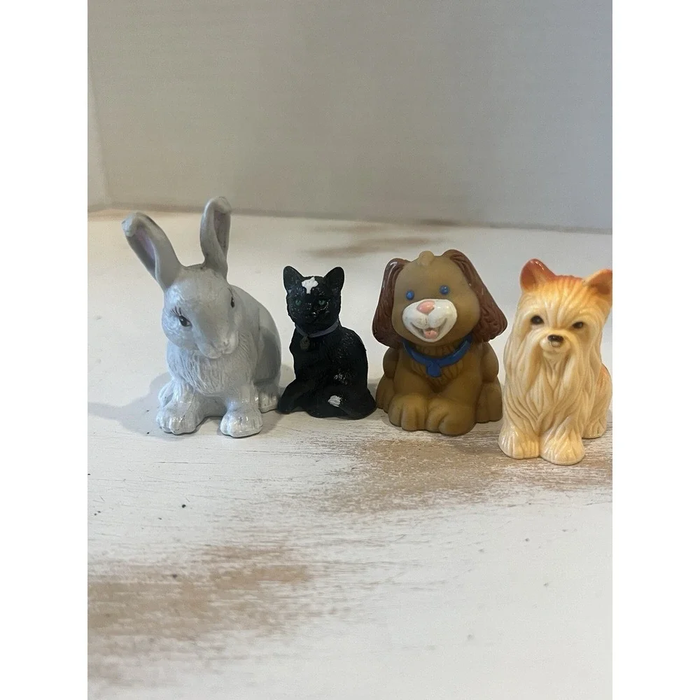 Barbie Fisher Price Little‎ People Mattel Pets Cat Dog Bunny Doll Family Toys